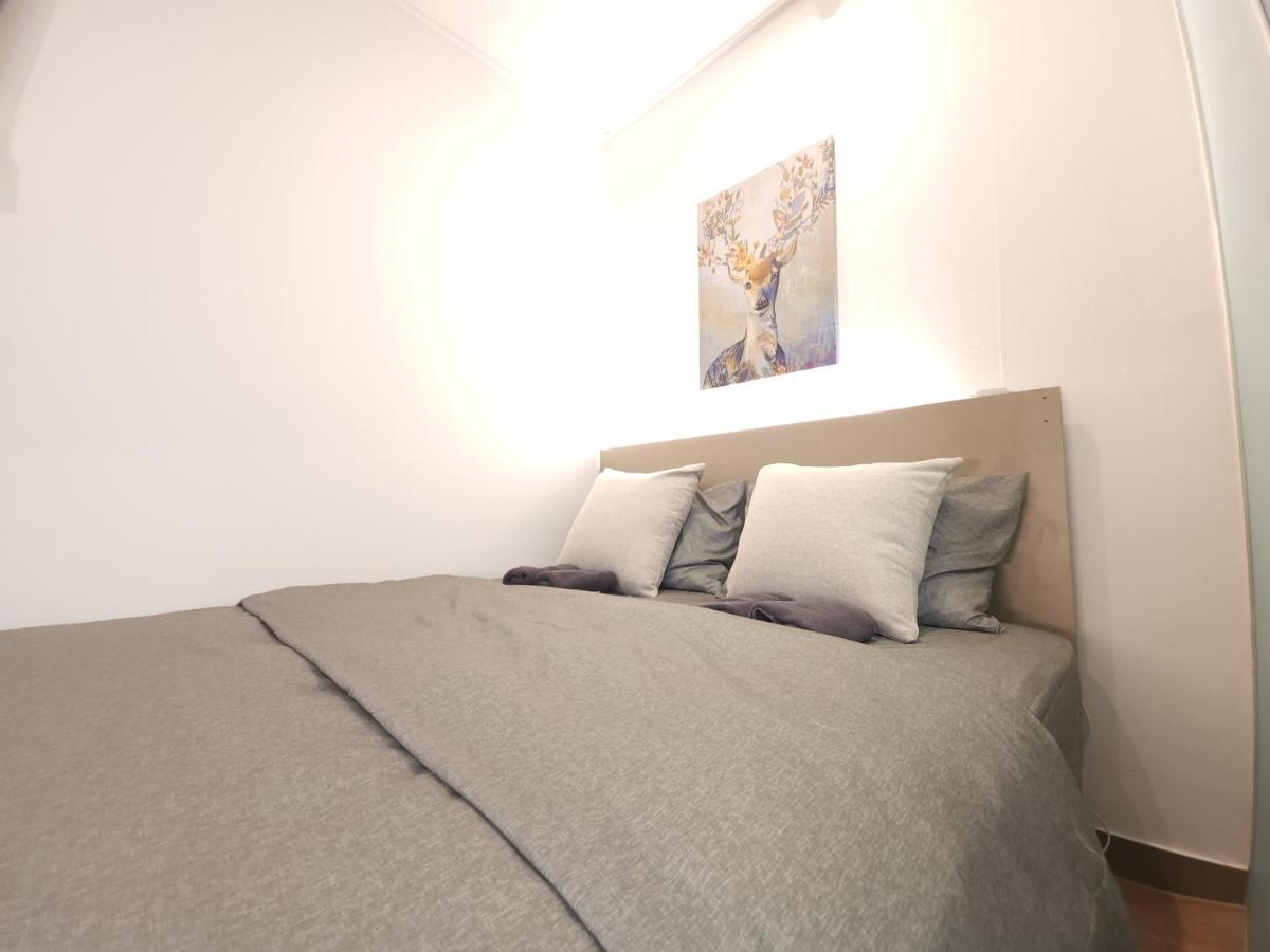 Oyo Hostel Myeongdong 2 Сеул Екстер'єр фото