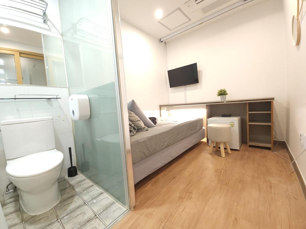 Oyo Hostel Myeongdong 2 Сеул Екстер'єр фото